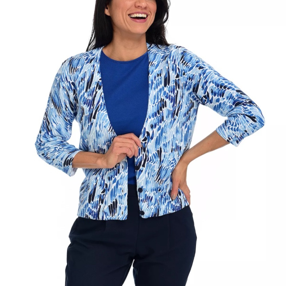 Women’s Christopher & Banks Blue Tonal Feather‎ Print 314 Sleeve Cardigan